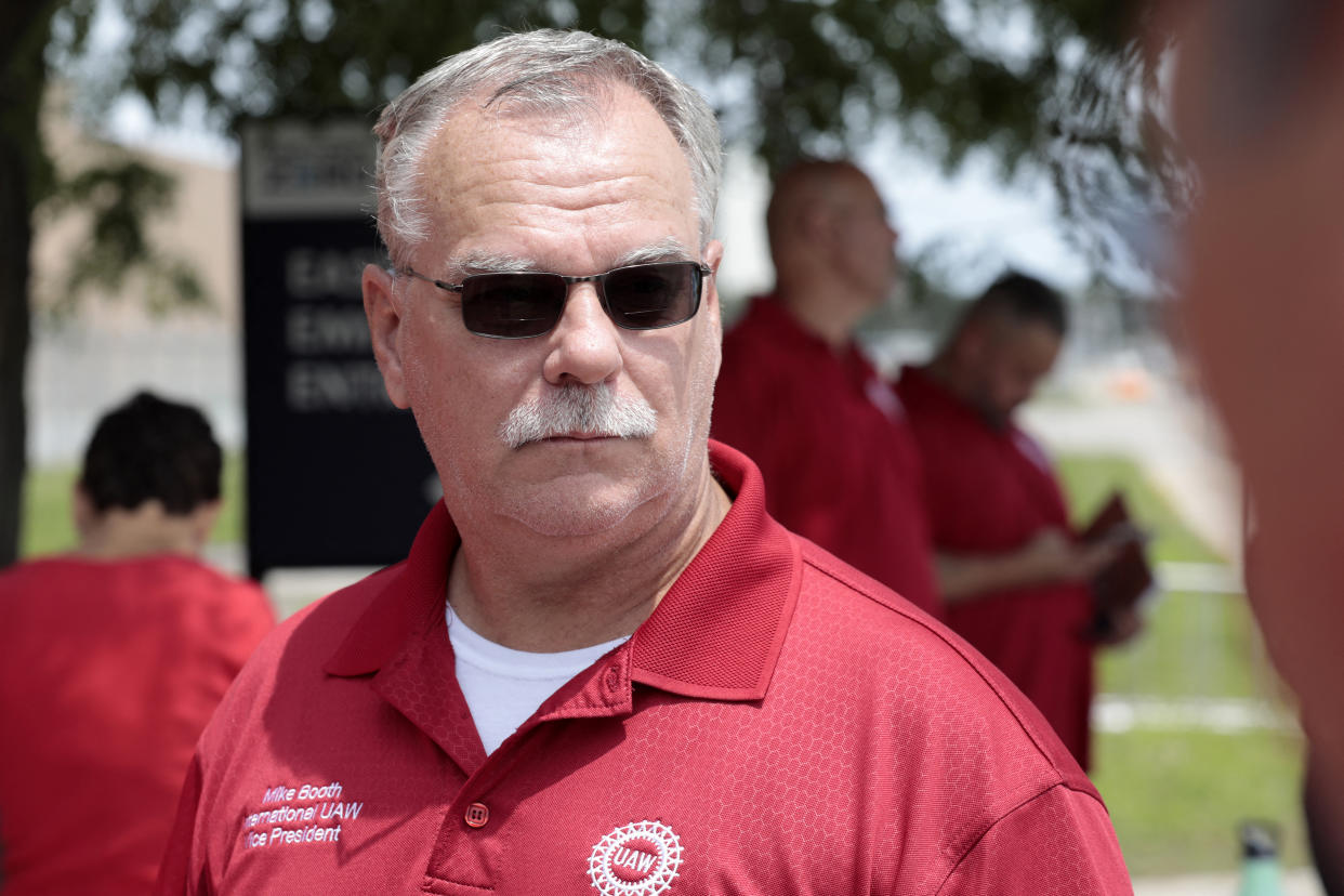 UAW VP Mike Booth