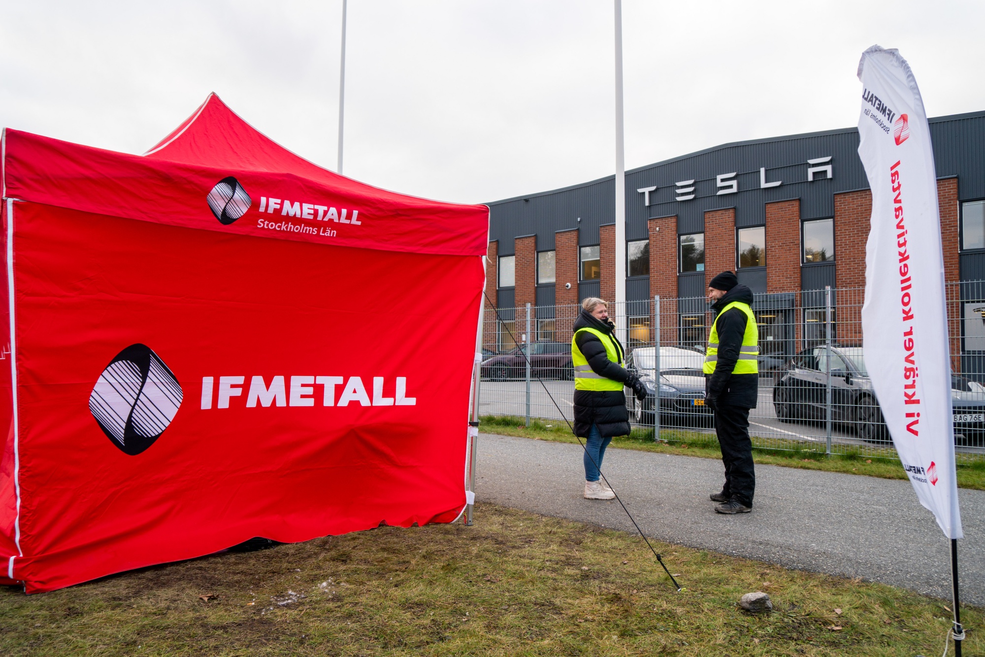 IF Metall outside Tesla in Sweden
