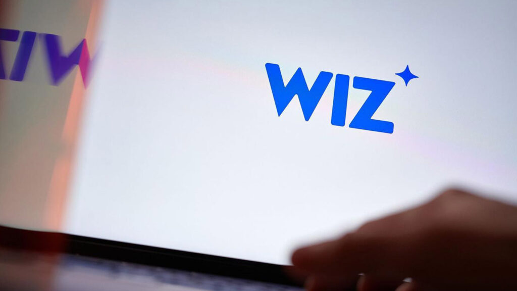 Close up of the wiz logo on a computer screen representing the cloud security platform