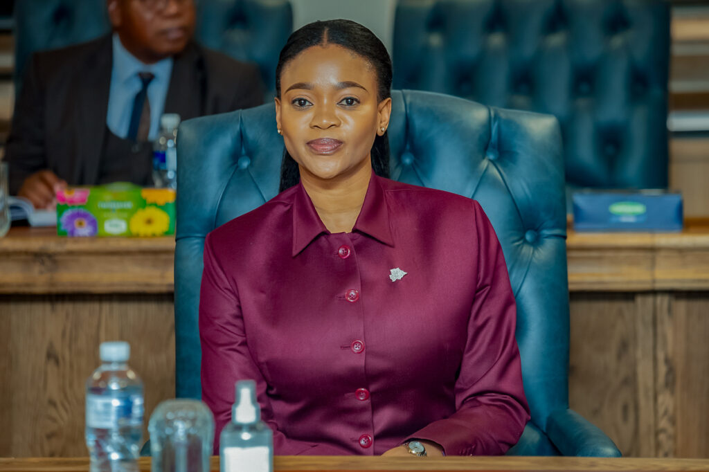 Minister of minerals and energy bogolo kenewendo during the swearing in ceremony for botswana's new cabinet ministers, poised to bring her expertise to the critical sectors of mineral and energy management.