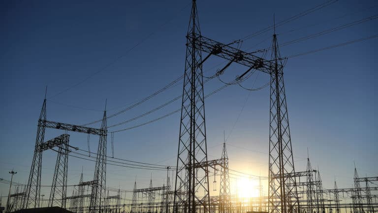 Moody’s Revises Outlook on Botswana Power Corporation to Negative Amid Fiscal Pressures (from news)