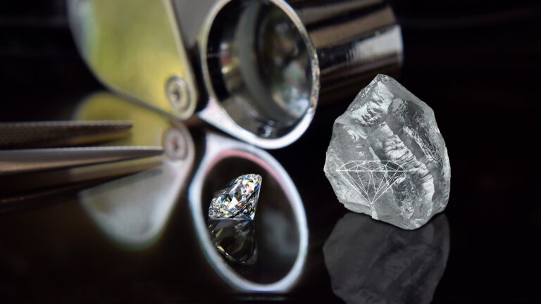 Top 10 Diamond Producing Countries in Africa (from mining)