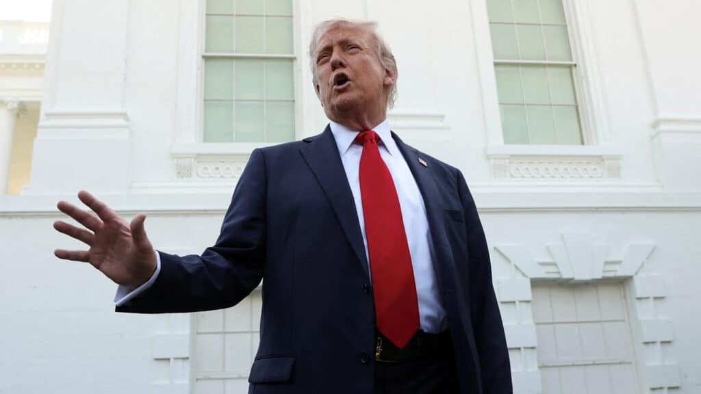 news_180257_trump-says-administration-is-actively-ta | Brimco Trump says administration is actively talking with china on trade everything is active from news