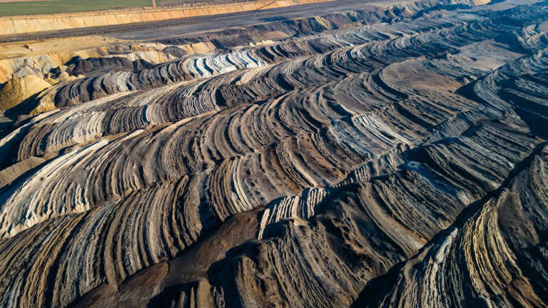 The Biggest Coal Mines in the World: A Comprehensive Overview (from mining)
