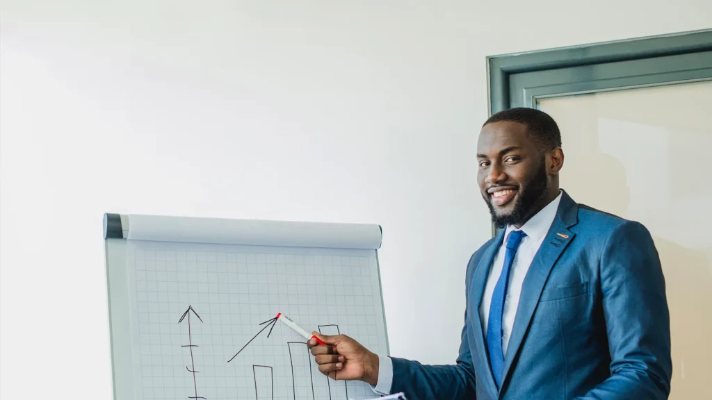 How to Write a Business Growth Plan Effectively (from strategy)