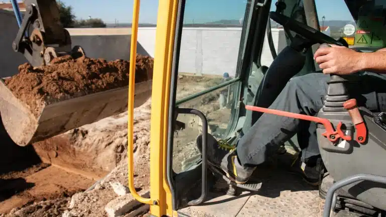 Why Professional Expertise Is Essential for Reliable Site Excavation  (from realestate)