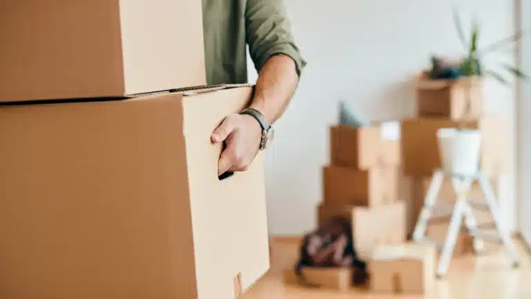 realestate_190235_how-to-choose-reliable-movers-8-things-t | Brimco How to choose reliable movers 8 things to check before hiring from realestate