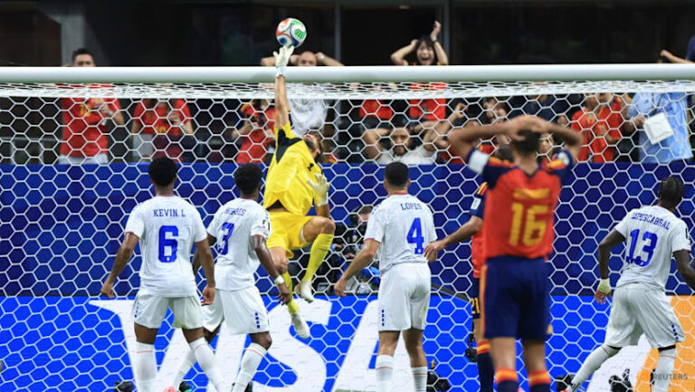 Cape Verde Holds Spain to scoreless Draw in Historic World Cup Debut (from news)