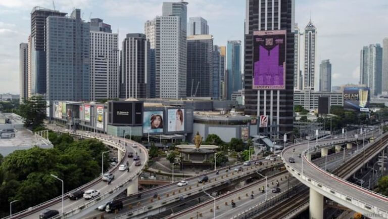 Philippine Central Bank Hikes Policy Rate by 25 Basis Points to 4.75% (from news)