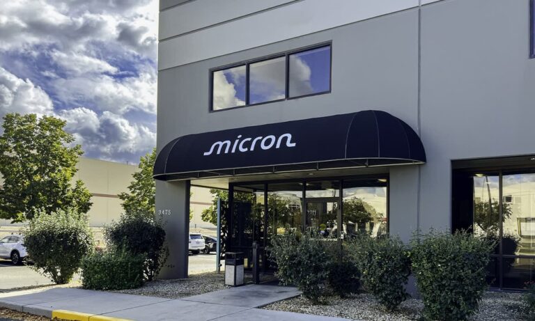 Micron’s Earnings Poised for Near 1,000% Profit Surge, Signaling S&P 500 Impact (from news)