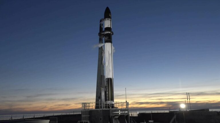 Space Investment Sector Cools as Valuations Face Scrutiny (from news)