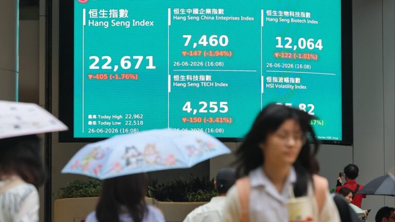Hong Kong Monetary Authority Flags AI Bubble and Quantum Threats, Prioritizes Yuan Internationalization (from news)